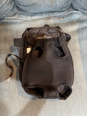 Front Dog Carrier Chest Carry Backpacks for Walking/Hiking/Camping in Black
